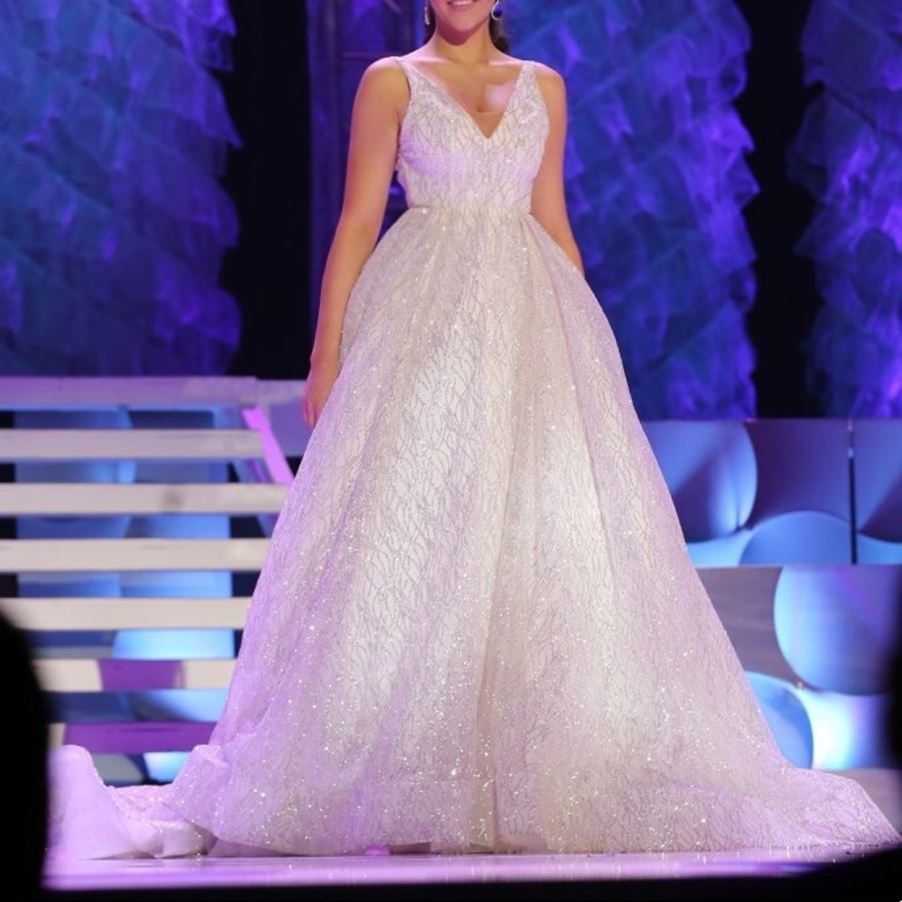 Pageant/Prom/Wedding Gown